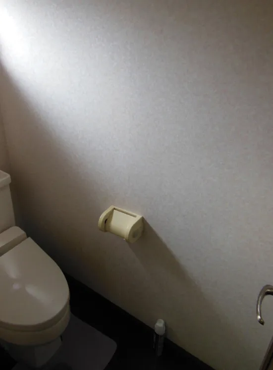 トイレ手すり取付け前施工例2